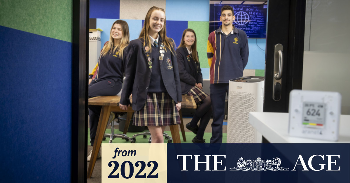 COVID schools Victoria Blankets, jackets inside and remote learning